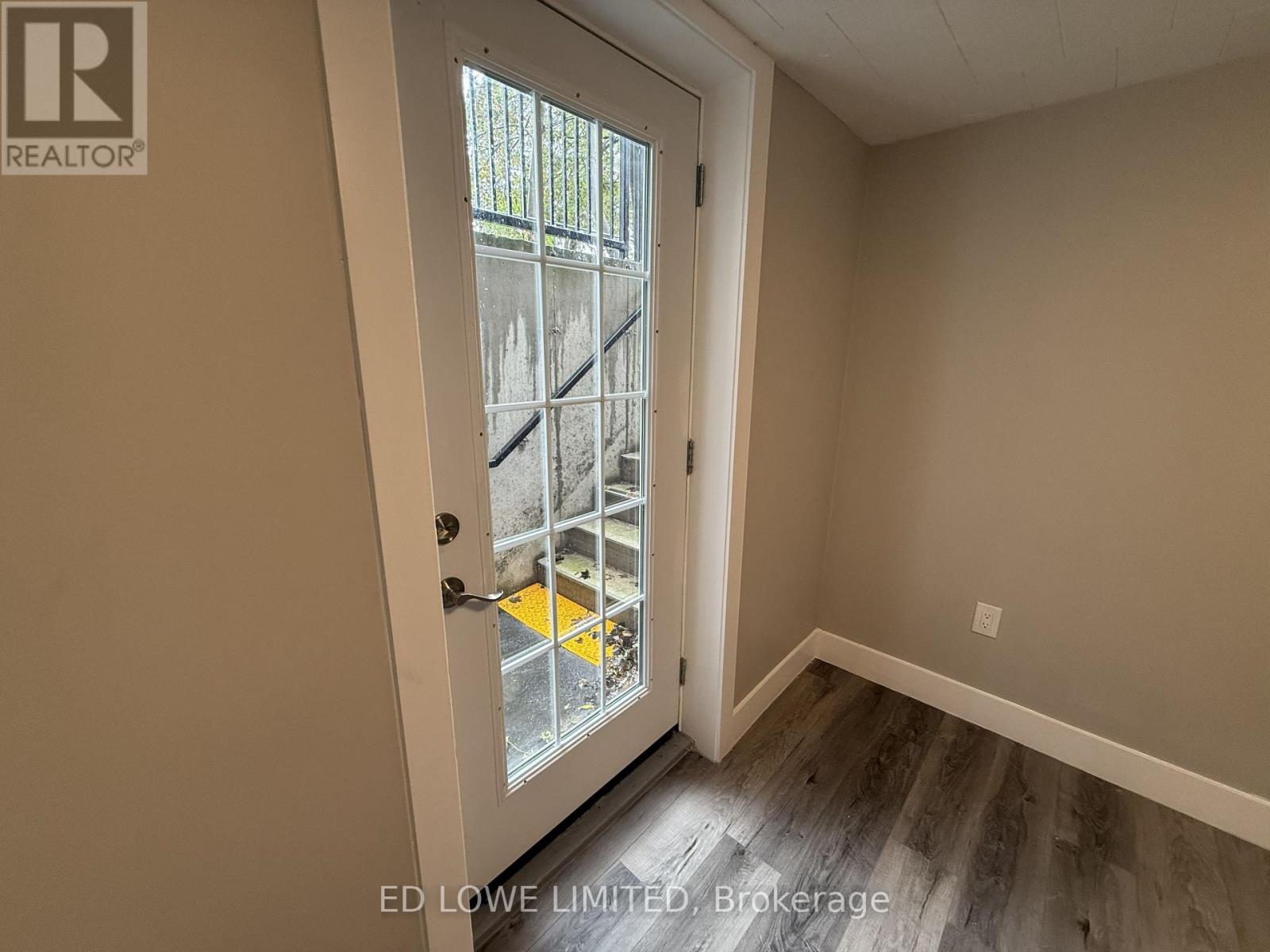 100 - 7 Fittons Road E, Orillia, Ontario L3V 5E8 - Photo 11 - S13158112