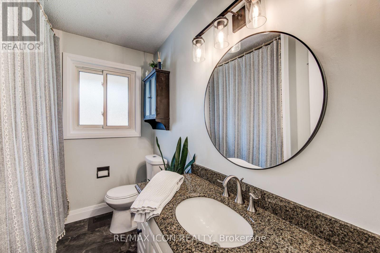 88 Pinedale Drive, Kitchener, Ontario  N2E 1J7 - Photo 18 - X13709384