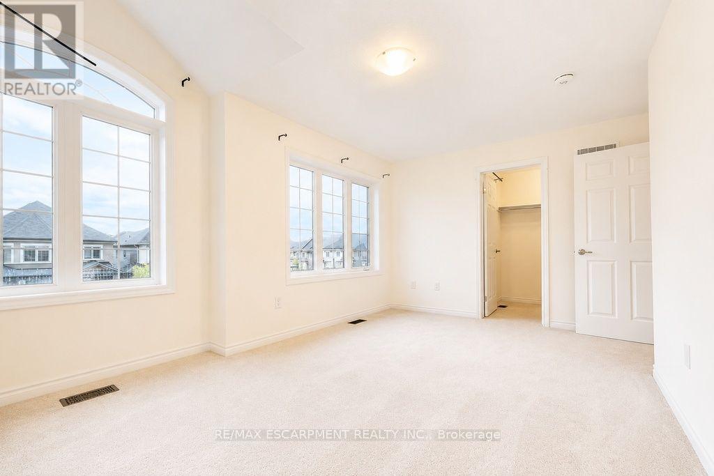 5 Sleeth Street, Brantford, Ontario  N3S 0J7 - Photo 8 - X13709424
