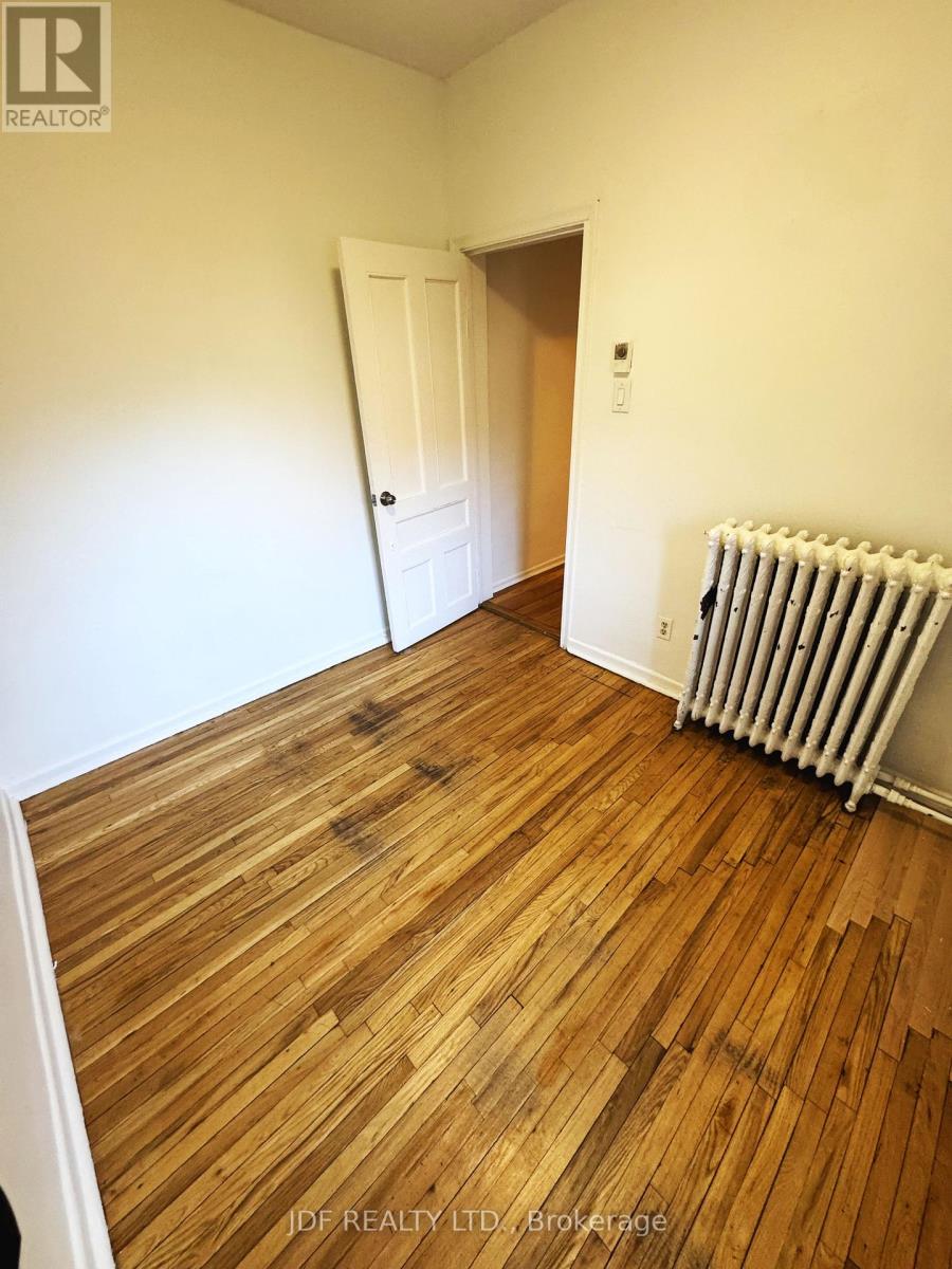 Main Floor - 383 Lansdowne Avenue, Toronto, Ontario  M6H 3Y2 - Photo 22 - C13419544