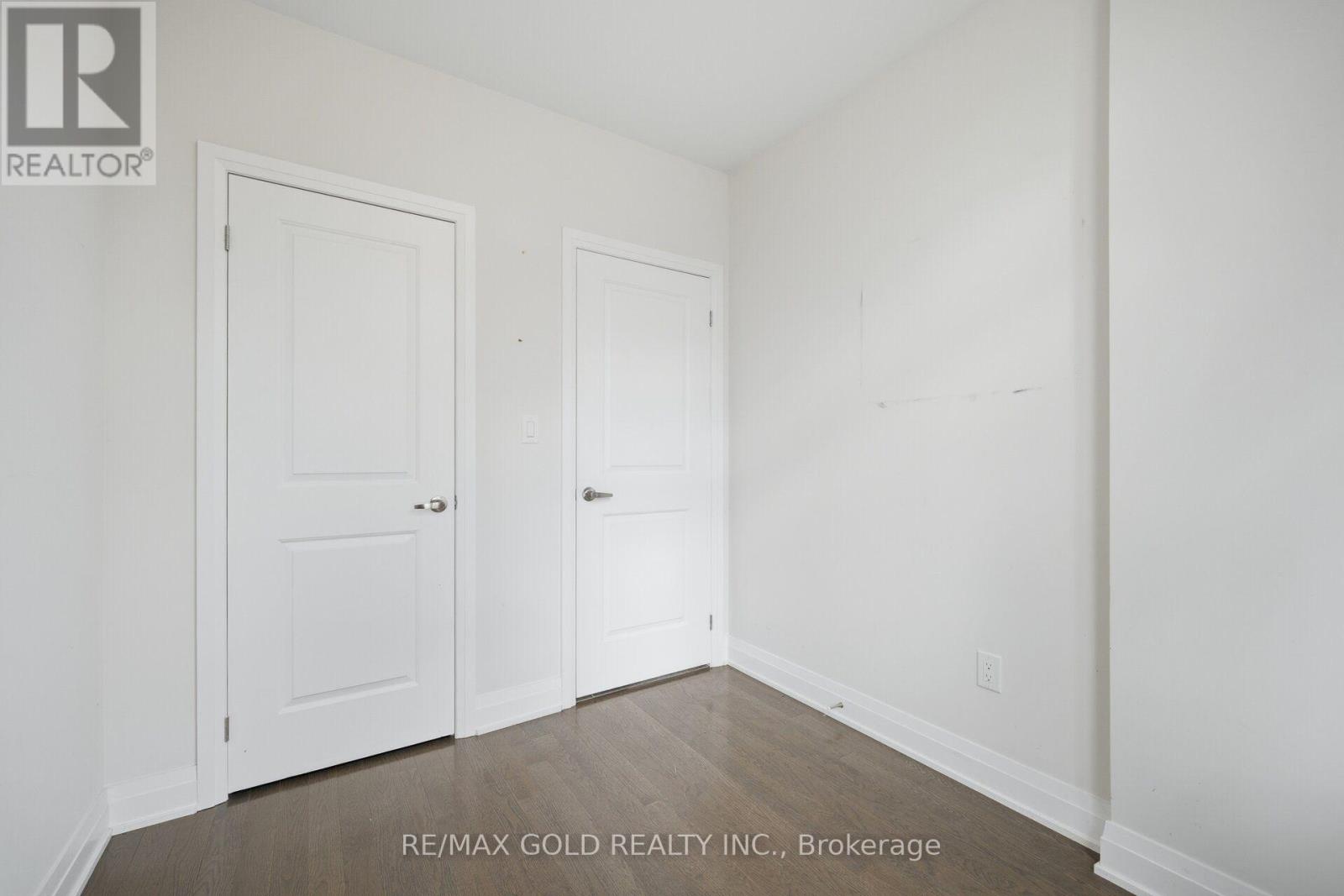9 Oliana Way, Brampton, Ontario  L6Y 6G8 - Photo 22 - W13698382