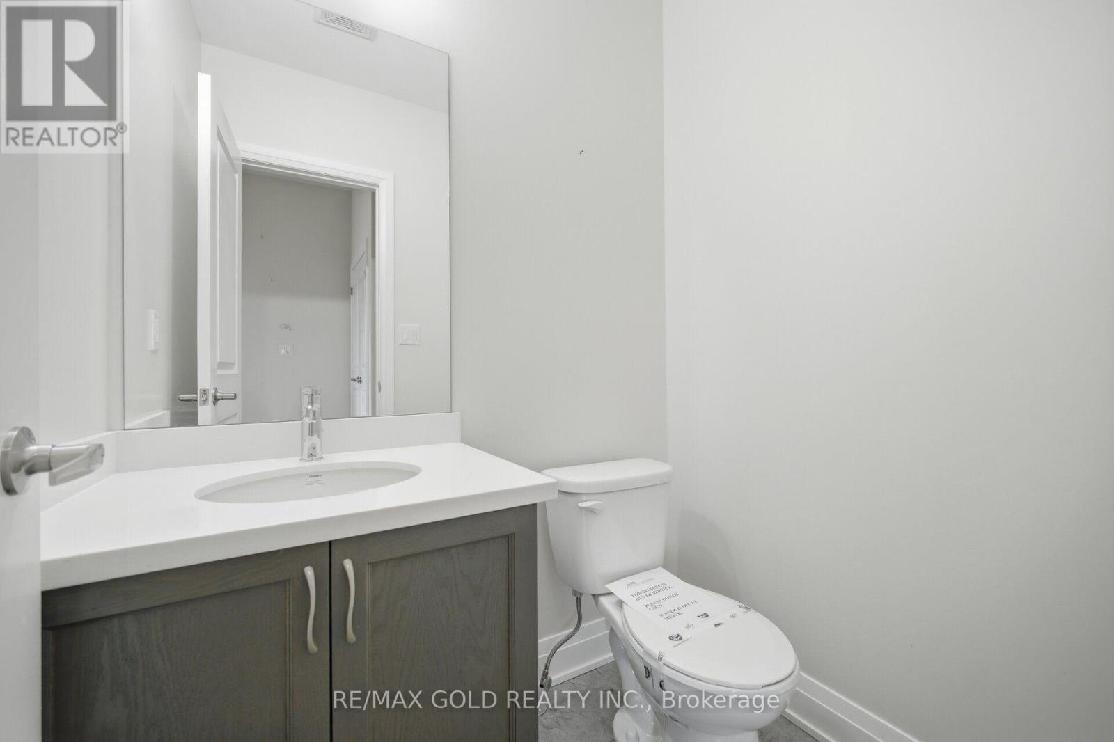 9 Oliana Way, Brampton, Ontario  L6Y 6G8 - Photo 24 - W13698382
