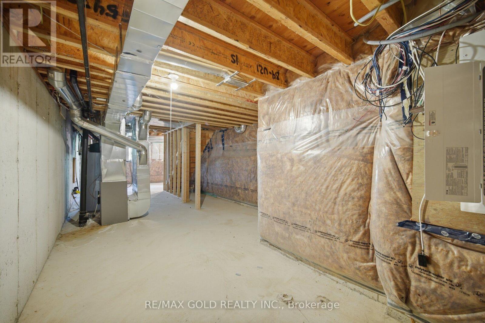9 Oliana Way, Brampton, Ontario  L6Y 6G8 - Photo 38 - W13698382