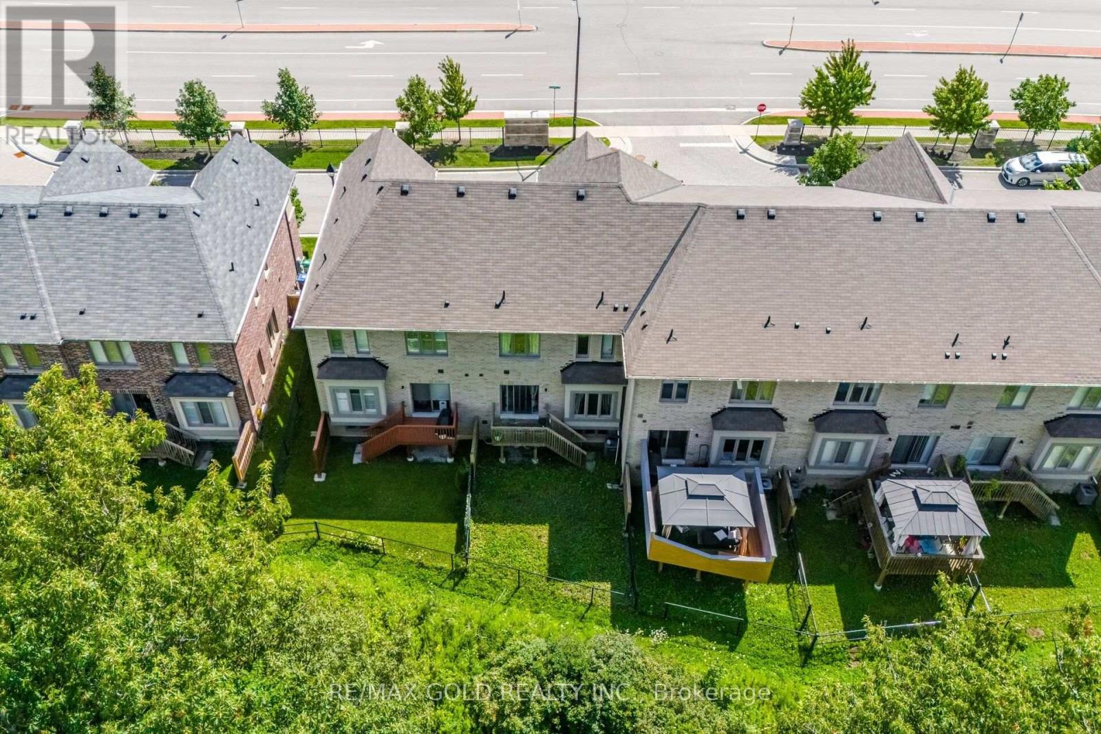 9 Oliana Way, Brampton, Ontario  L6Y 6G8 - Photo 46 - W13698382