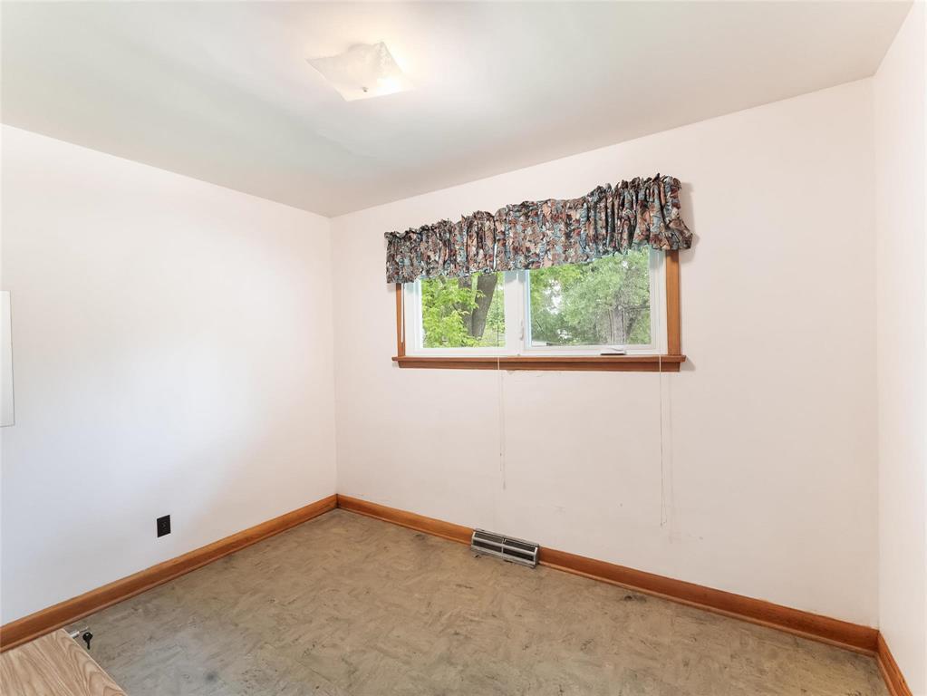 631 Hoddinott Road, East St Paul, Manitoba  R2E 0H7 - Photo 26 - 202616537