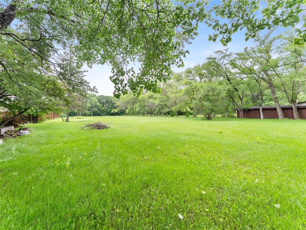 631 Hoddinott Road, East St Paul, Manitoba  R2E 0H7 - Photo 40 - 202616537