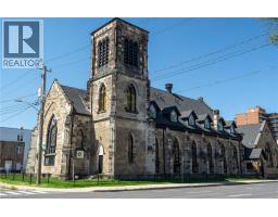 16 WEST Avenue S, Hamilton, Ontario