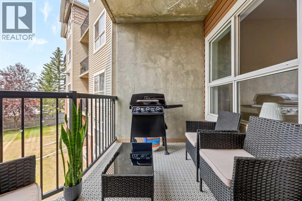 2213, 73 Erin Woods Court, Calgary, Alberta  T2B 3V2 - Photo 19 - A2336354