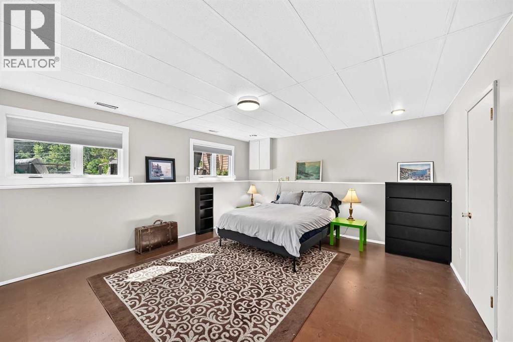 9120 48 Avenue Nw, Calgary, Alberta  T3B 2B2 - Photo 31 - A2337039