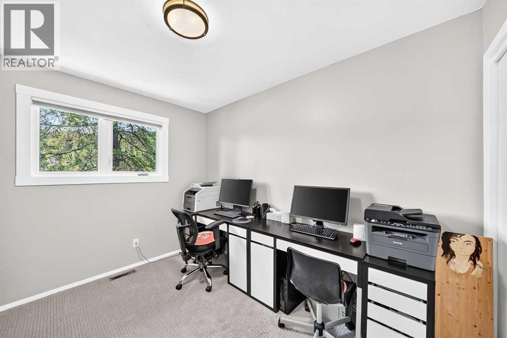 9120 48 Avenue Nw, Calgary, Alberta  T3B 2B2 - Photo 15 - A2337039
