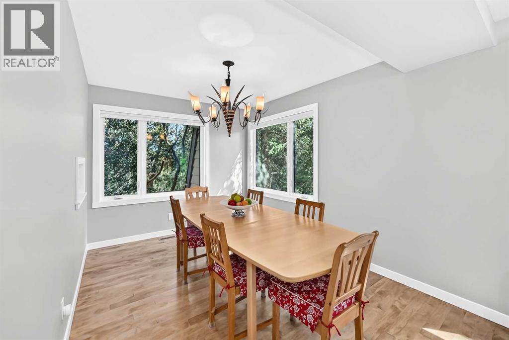 9120 48 Avenue Nw, Calgary, Alberta  T3B 2B2 - Photo 7 - A2337039