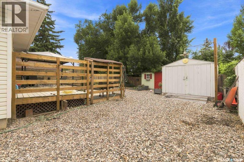22 Columbia Drive, Saskatoon, Saskatchewan  S7K 1E5 - Photo 24 - SK046527