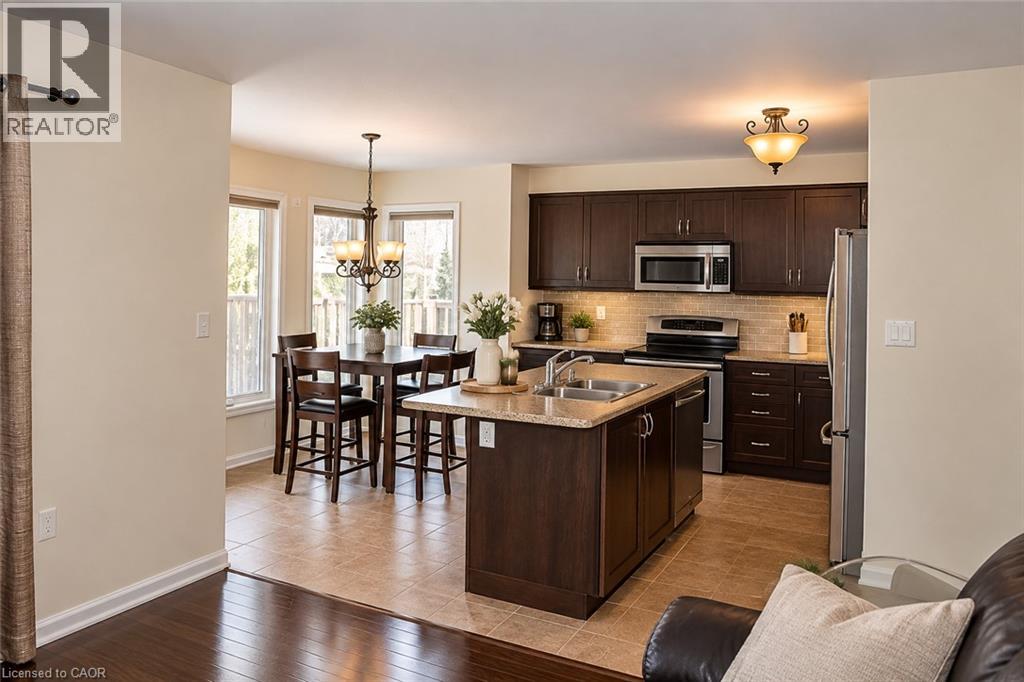 135 Chase Crescent, Cambridge, Ontario  N3C 0C6 - Photo 5 - 40857038