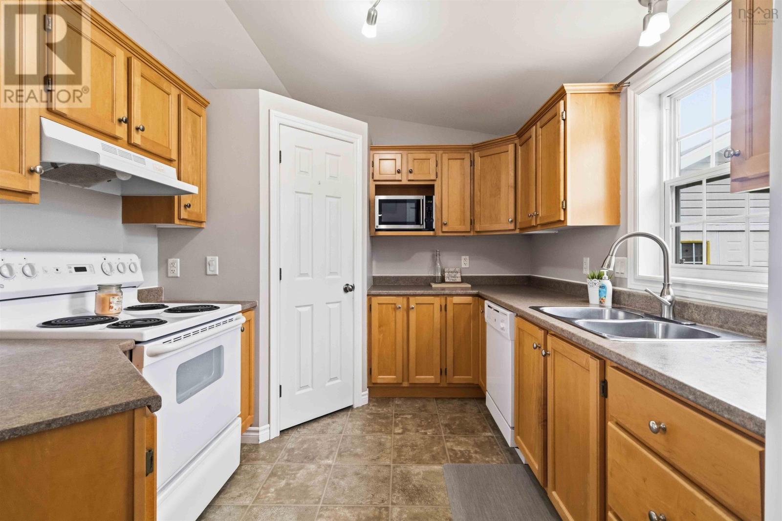 117 Juniper Crescent, Eastern Passage, Nova Scotia  B3G 1M1 - Photo 18 - 202621435