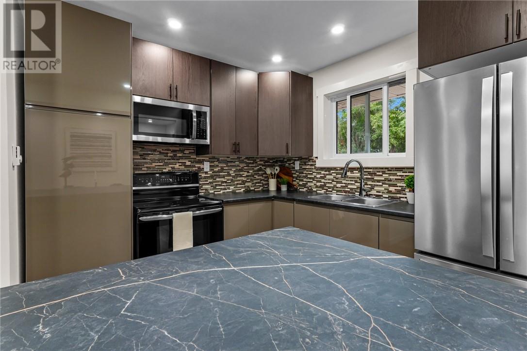 181 Boland, Sudbury, Ontario  P3E 1Y1 - Photo 6 - 2129980