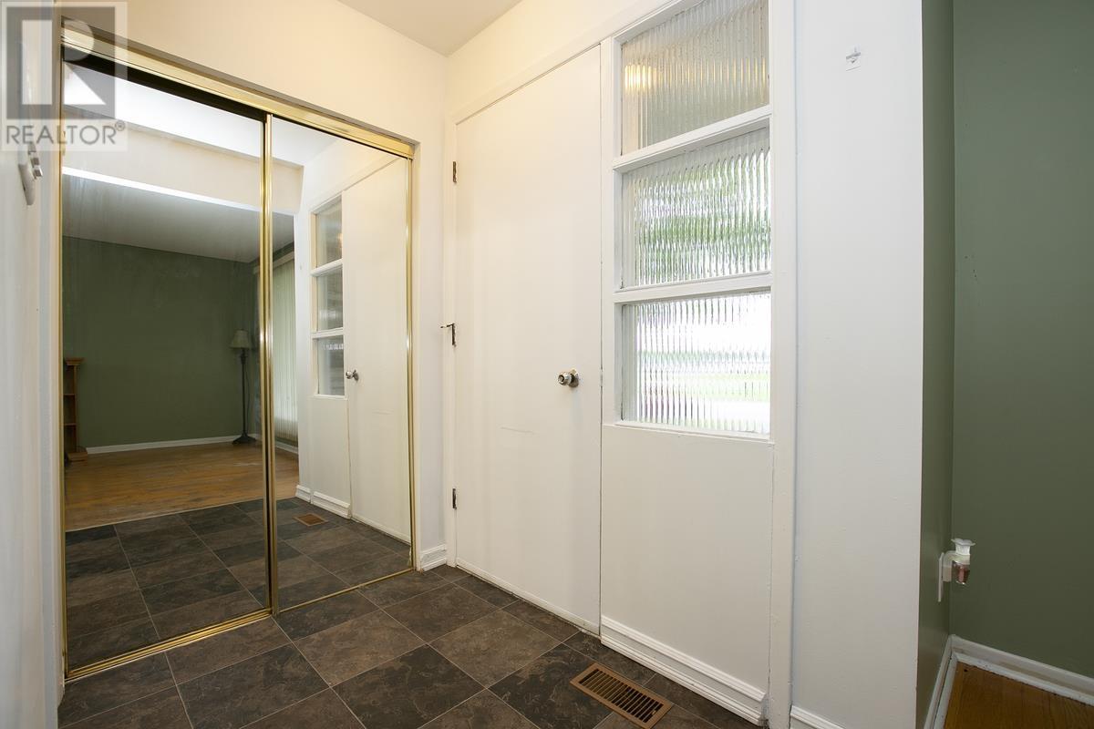 22 Princess Cres, Sault Ste. Marie, Ontario  P6B 3P3 - Photo 10 - SM262297