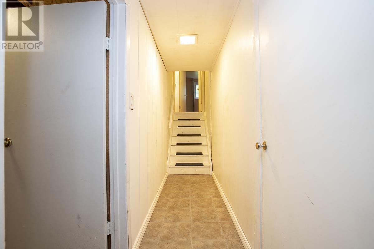 22 Princess Cres, Sault Ste. Marie, Ontario  P6B 3P3 - Photo 38 - SM262297