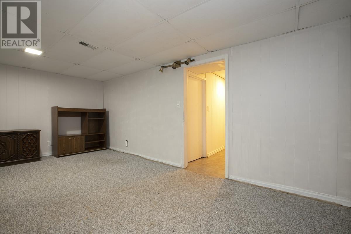 22 Princess Cres, Sault Ste. Marie, Ontario  P6B 3P3 - Photo 43 - SM262297