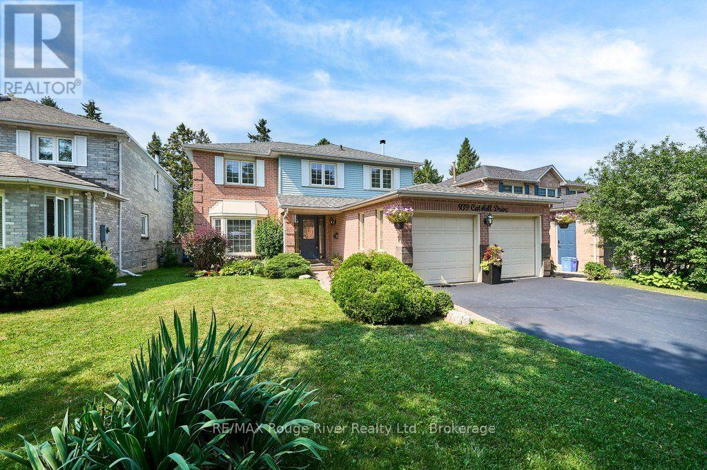 939 Catskill Drive, Oshawa, Ontario  L1J 8J9 - Photo 2 - E13709632