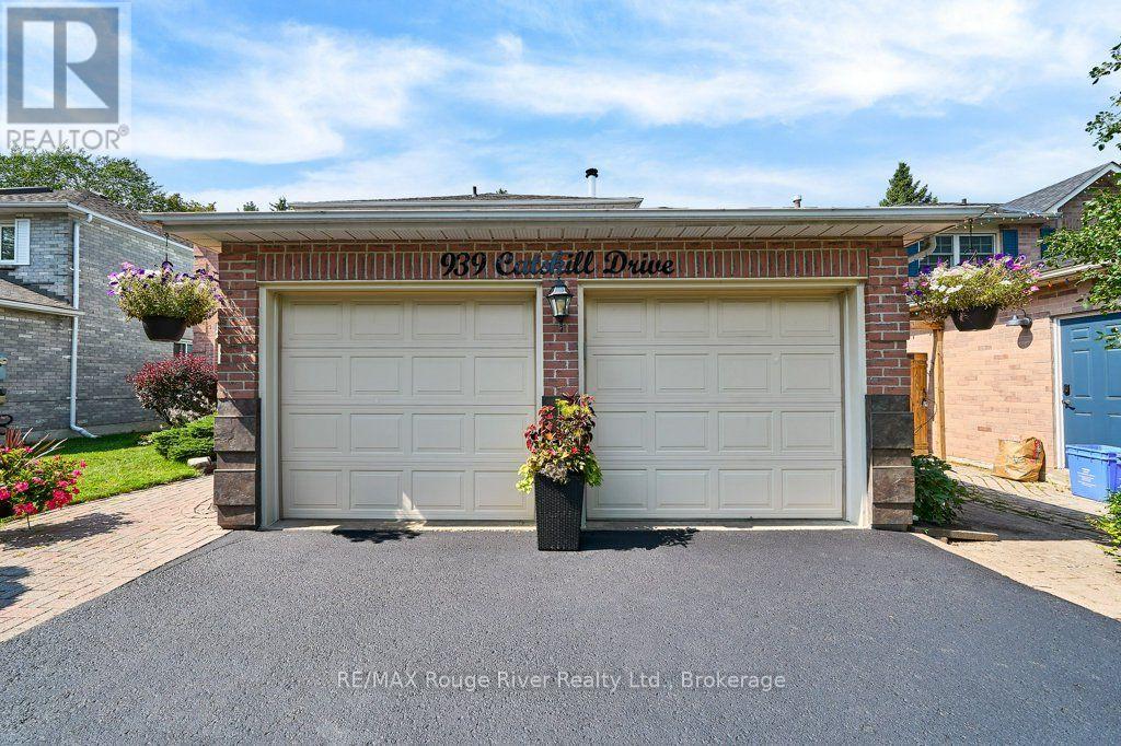 939 Catskill Drive, Oshawa, Ontario  L1J 8J9 - Photo 4 - E13709632
