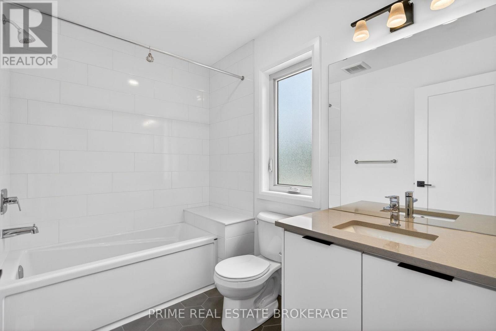 5 - 177 Chestnut Street, Lucan Biddulph, Ontario  N0M 2J0 - Photo 20 - X13709674