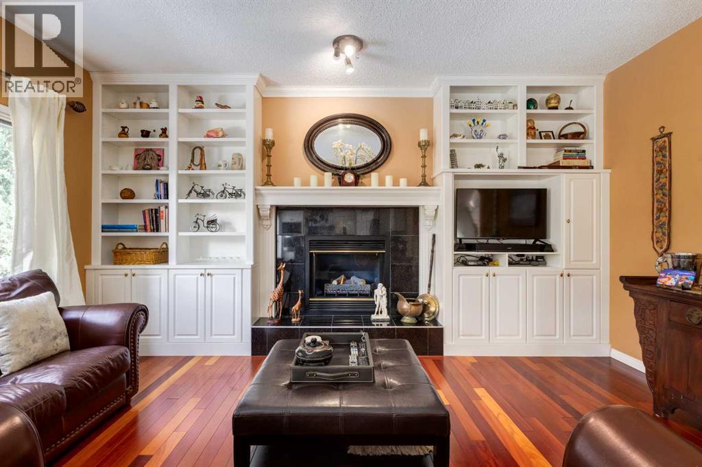 142 Springbank Crescent Sw, Calgary, Alberta  T3H 3S6 - Photo 9 - A2337350