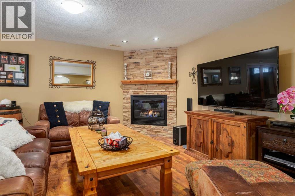142 Springbank Crescent Sw, Calgary, Alberta  T3H 3S6 - Photo 32 - A2337350