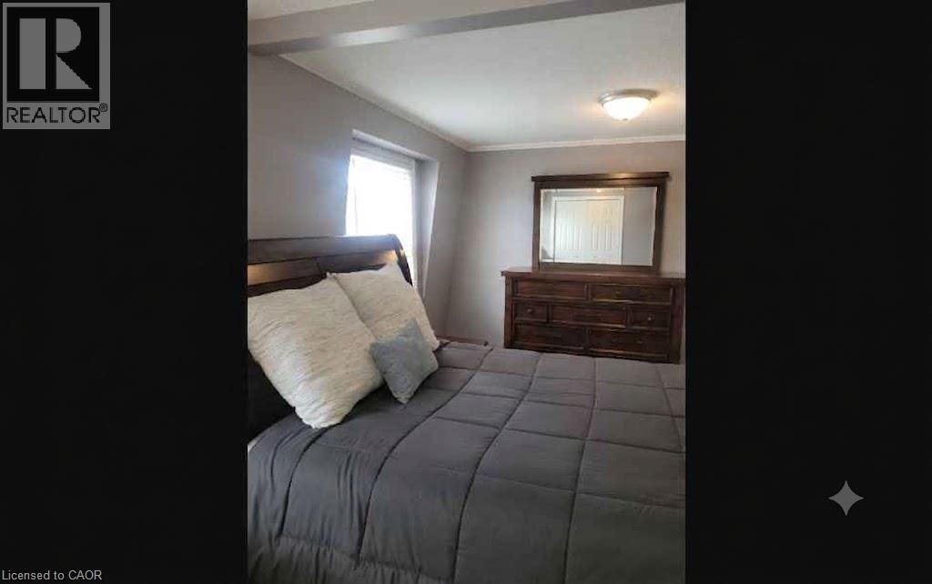 23 Bentley Place, Hamilton, Ontario  L9C 2R5 - Photo 17 - 40853161