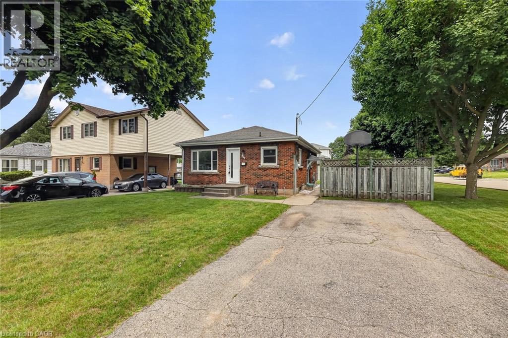 209 Butler Street, Woodstock, Ontario  N4S 3A8 - Photo 7 - 40853167