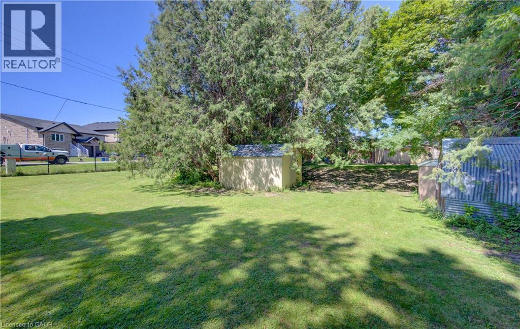 9 Rothsay Avenue, Kitchener, Ontario  N2B 3A2 - Photo 33 - 40857321