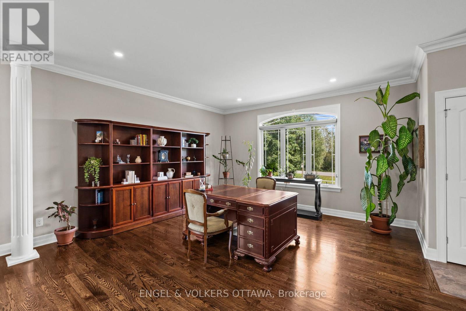 557 Tullamore Street, Ottawa, Ontario  K1X 0A2 - Photo 10 - X13709558