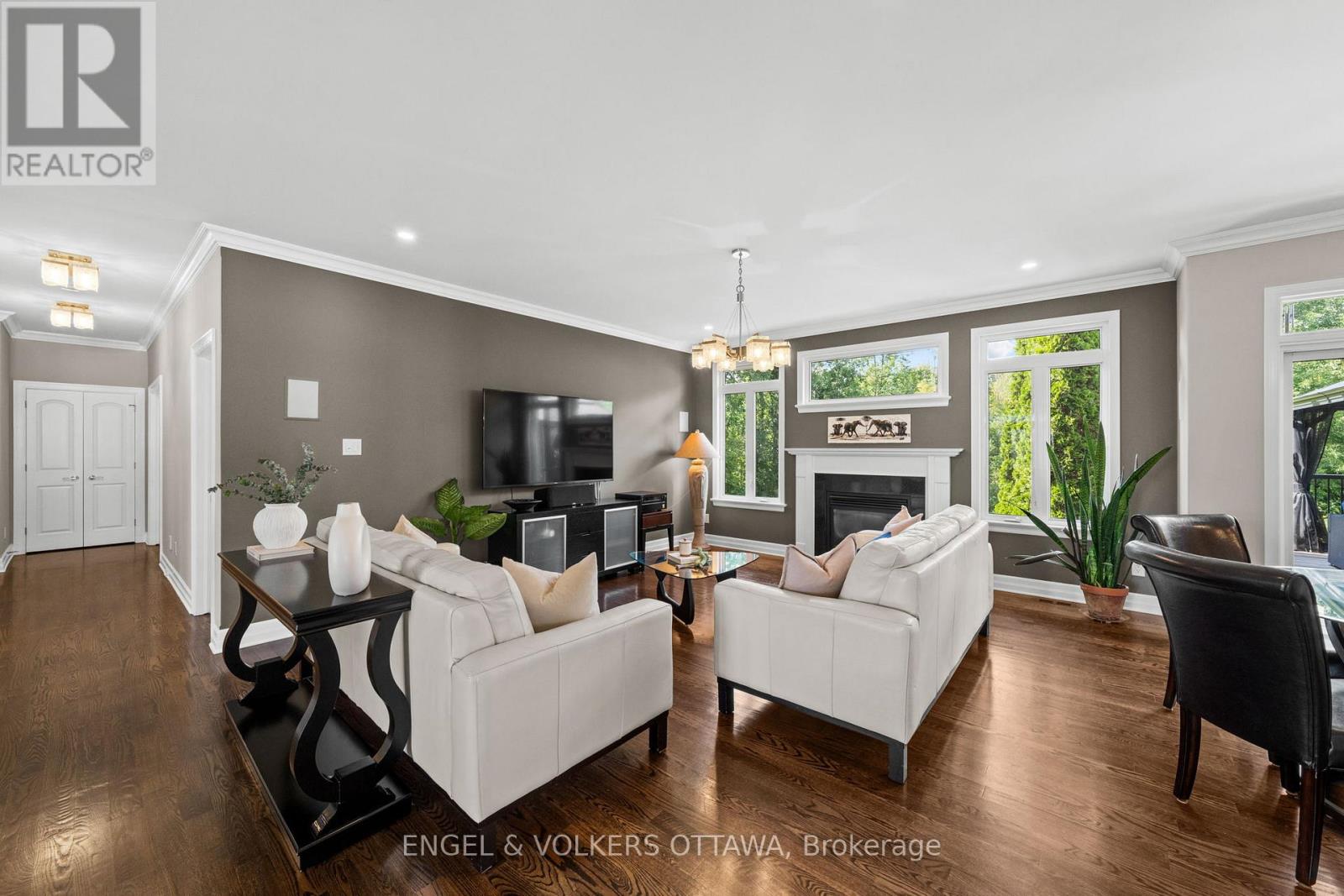 557 Tullamore Street, Ottawa, Ontario  K1X 0A2 - Photo 13 - X13709558