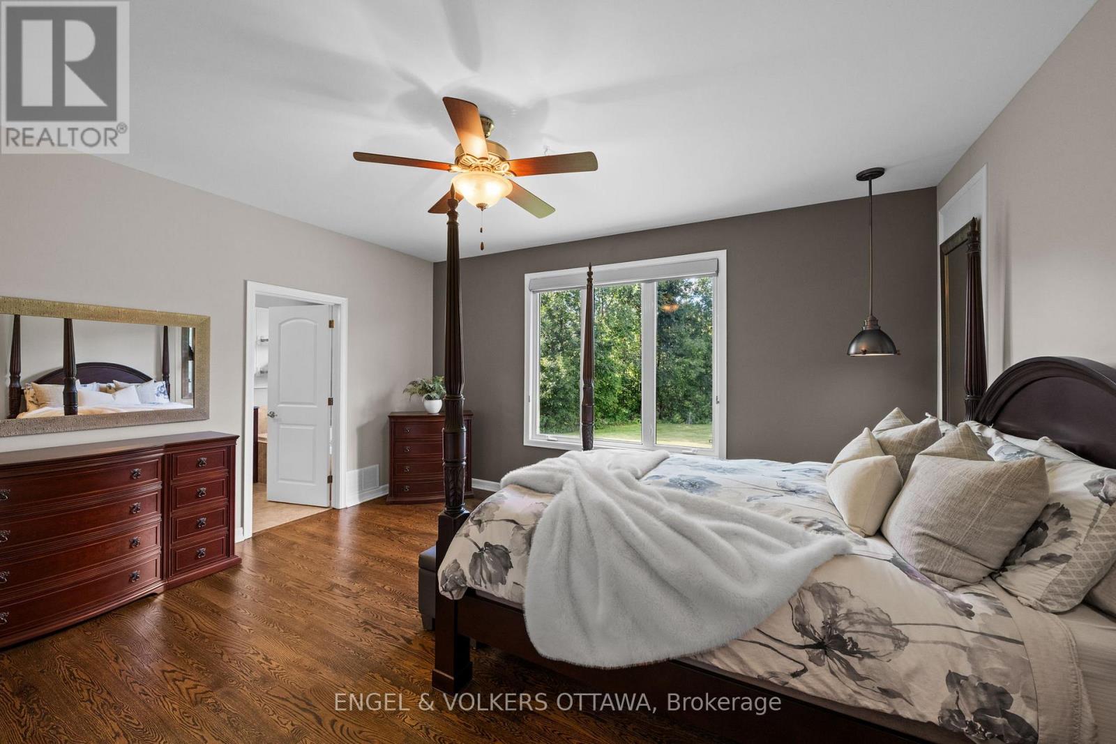 557 Tullamore Street, Ottawa, Ontario  K1X 0A2 - Photo 21 - X13709558