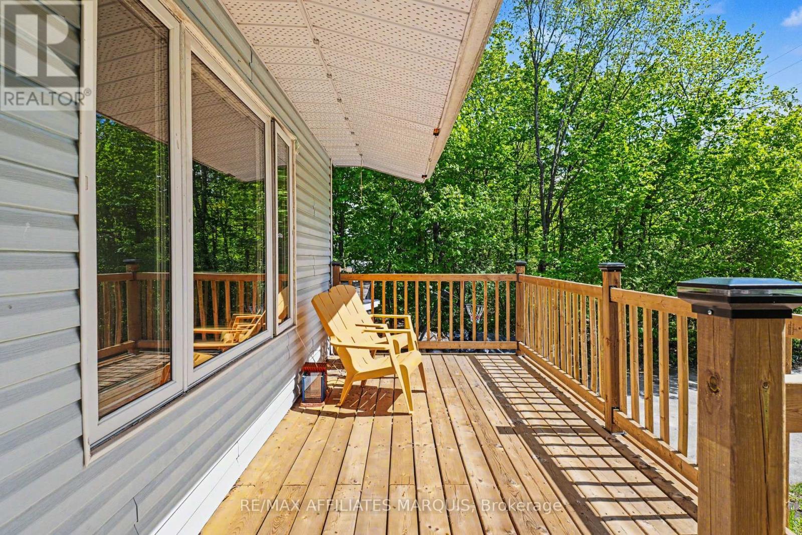 10 Bay Road, Rideau Lakes, Ontario  K0G 1L0 - Photo 3 - X13709570
