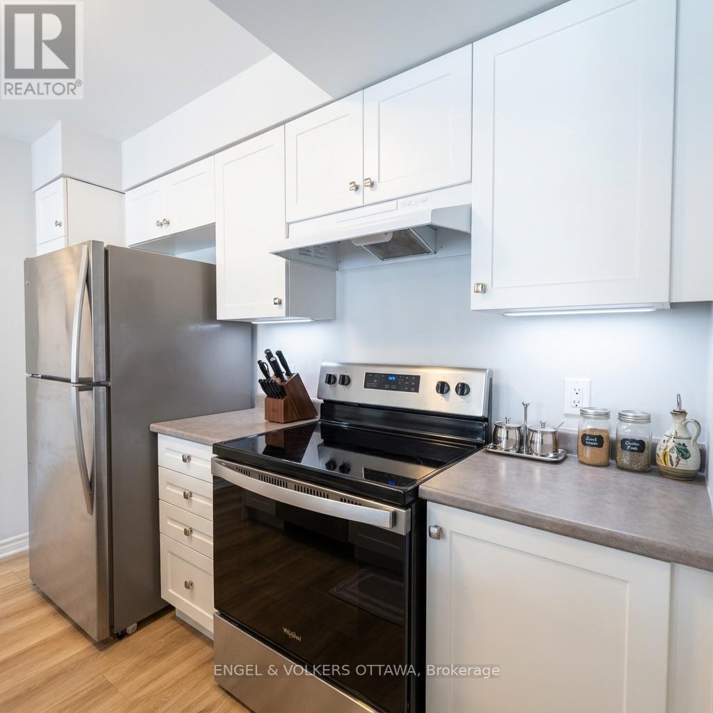 110 Lapland Private, Ottawa, Ontario  K2V 0S5 - Photo 5 - X13709588