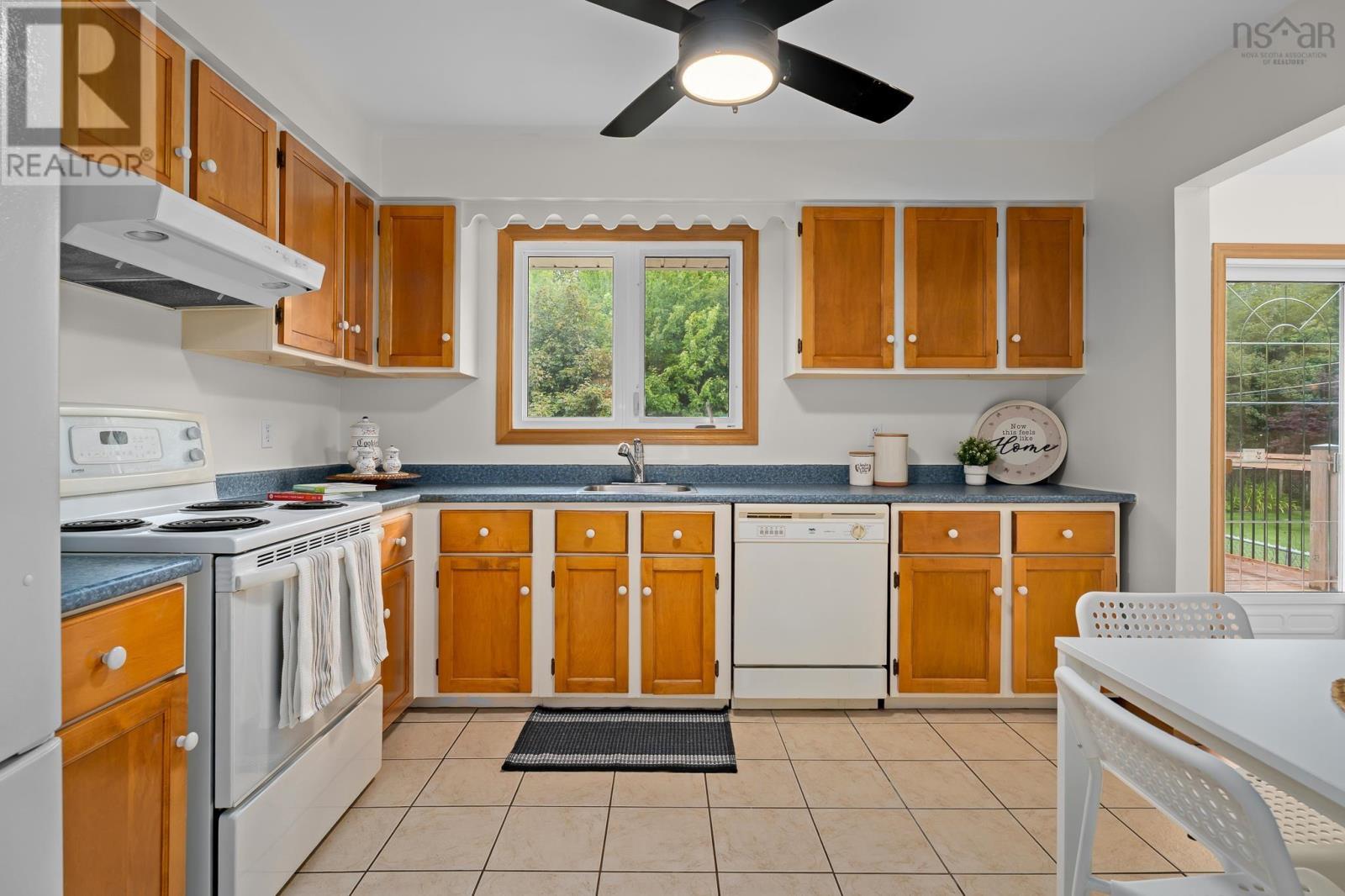 20 Parkland Avenue, Cole Harbour, Nova Scotia  B2V 1M8 - Photo 14 - 202621438