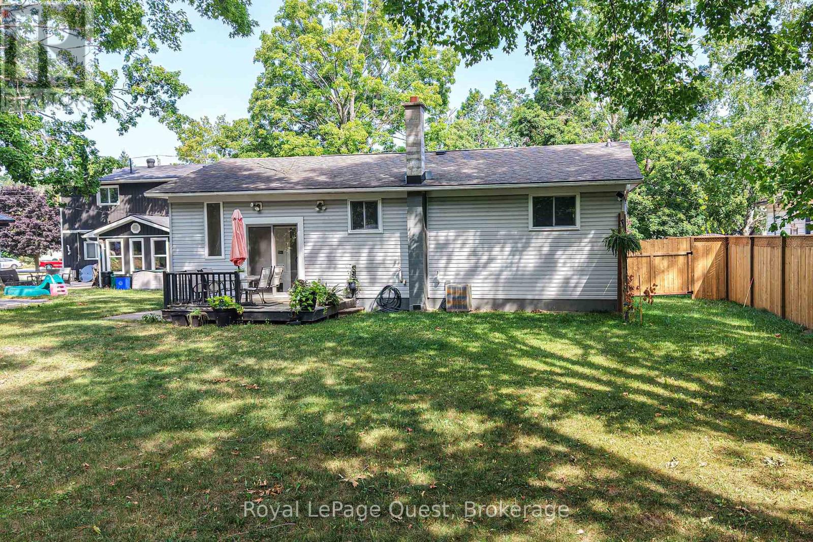 401 Mississaga Street W, Orillia, Ontario  L3V 3C4 - Photo 37 - S13709598