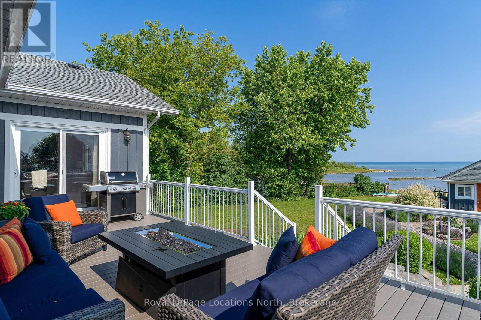 17 Cherry Street, Collingwood, Ontario L9Y 0X2 - Photo 4 - S13709640