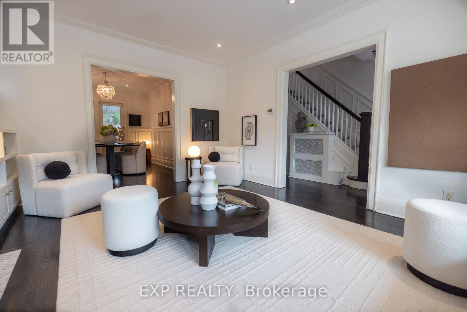 86 Willowbank Boulevard, Toronto, Ontario  M5N 1G6 - Photo 2 - C13709488