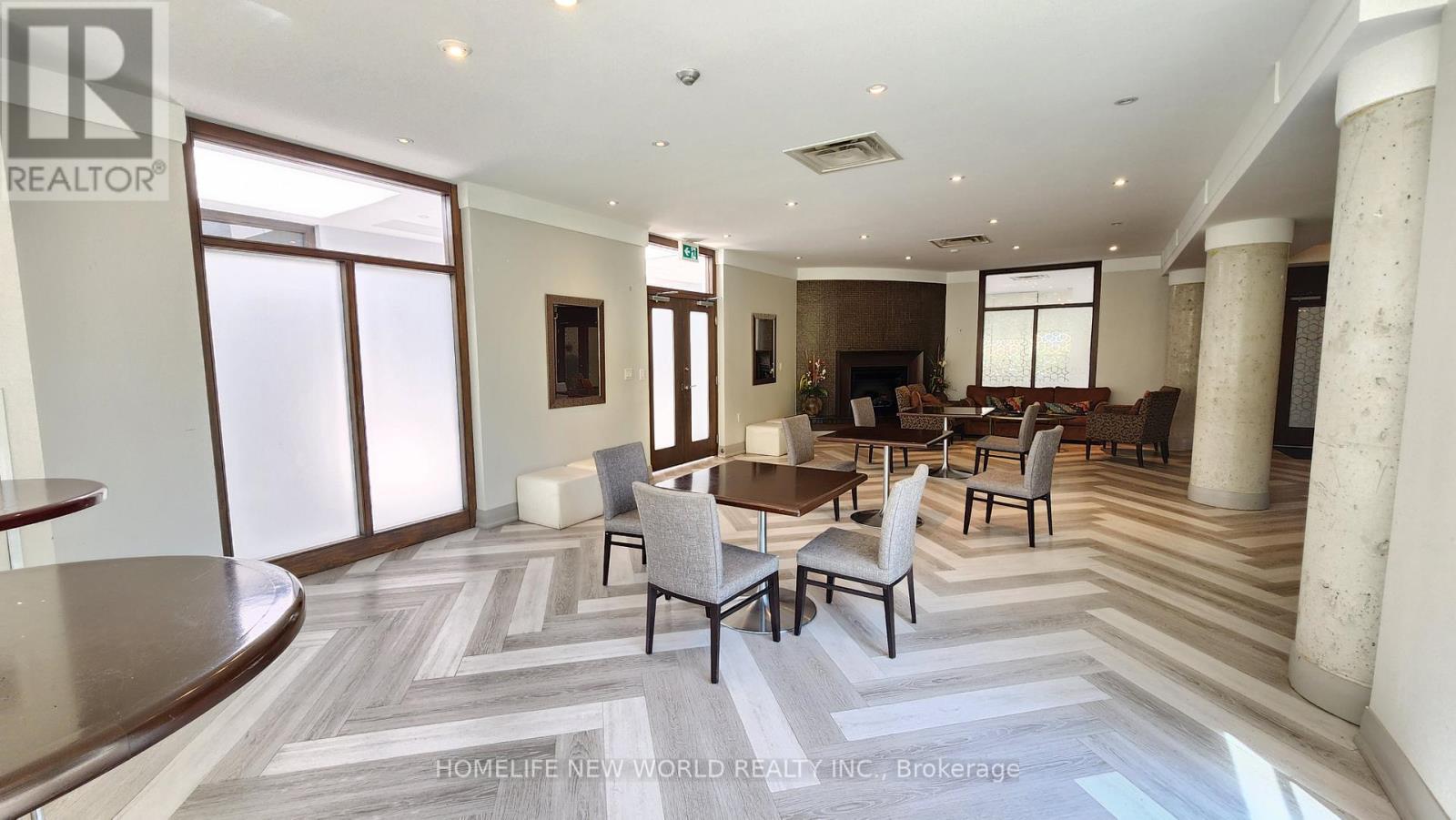 404 - 3830 Bathurst Street, Toronto, Ontario M3H 6C5 - Photo 33 - C13709496