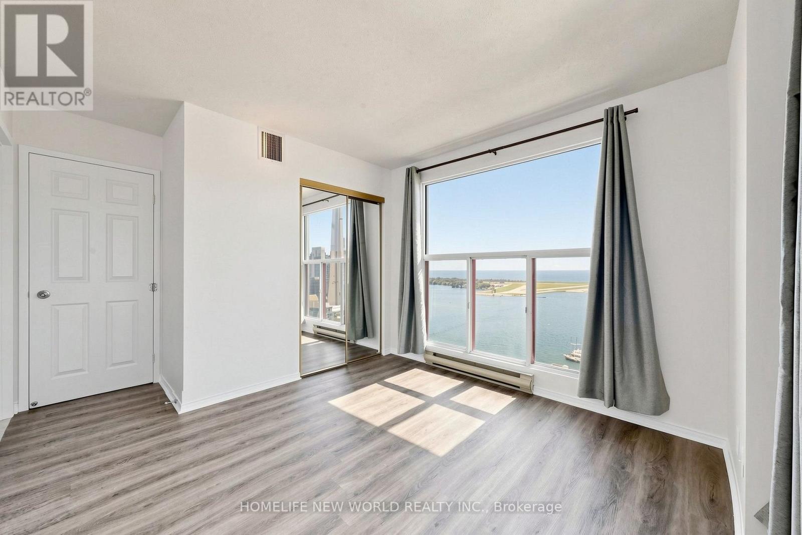 3512 - 99 Harbour Square, Toronto, Ontario  M5J 2H2 - Photo 23 - C13709604