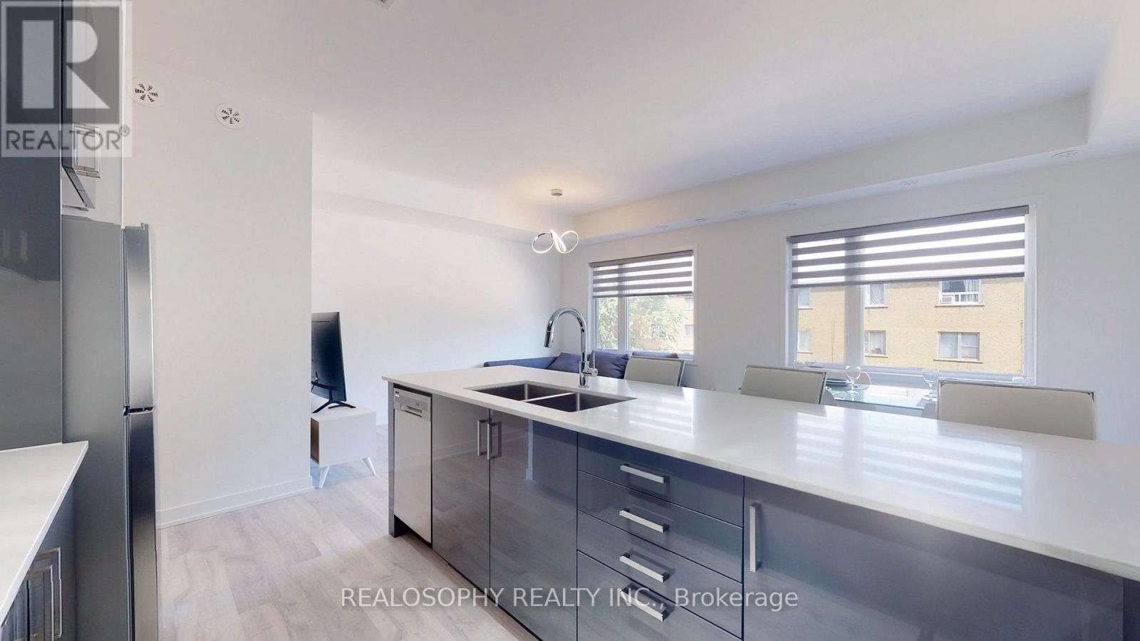 14 - 10 Marquette Avenue, Toronto, Ontario  M6A 1X9 - Photo 15 - C13709734