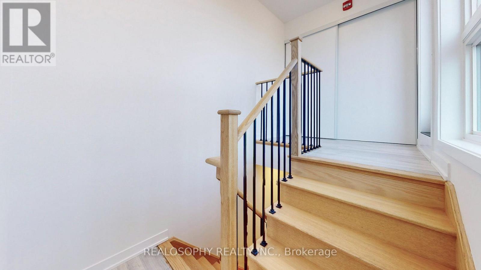 14 - 10 Marquette Avenue, Toronto, Ontario  M6A 1X9 - Photo 42 - C13709734