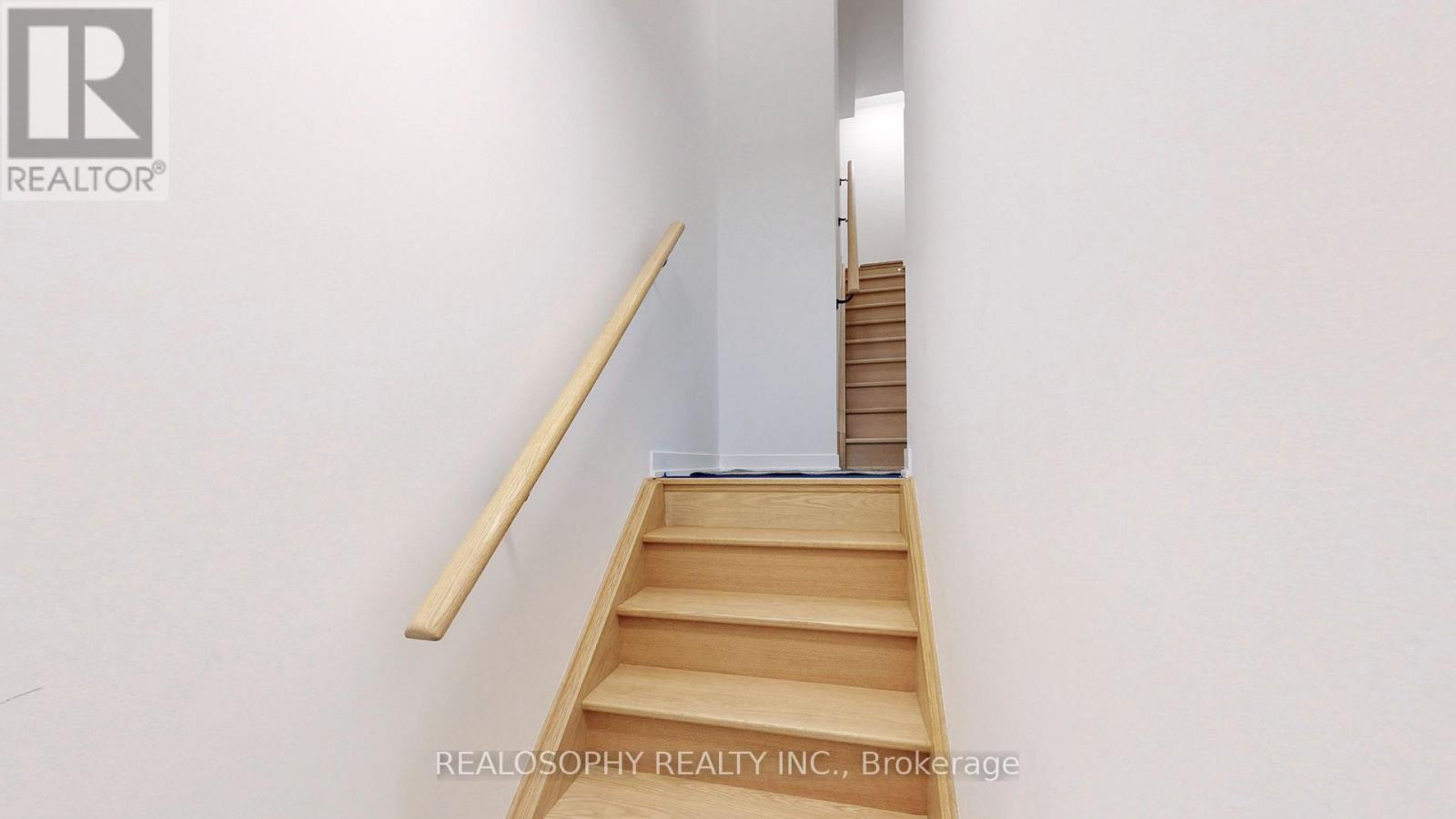 14 - 10 Marquette Avenue, Toronto, Ontario  M6A 1X9 - Photo 6 - C13709734