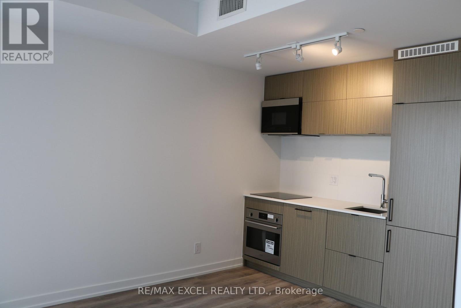 1420 - 20 Edward Street, Toronto, Ontario  M5G 1C9 - Photo 18 - C13709760
