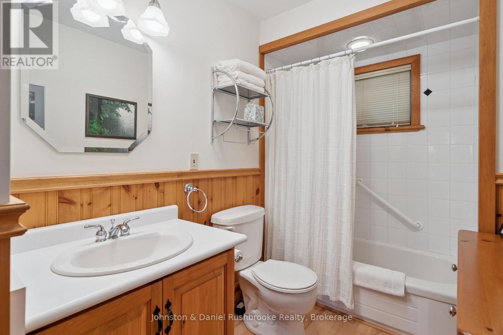 4 - 1041 Ann Street, Muskoka Lakes, Ontario  P1P 1R2 - Photo 17 - X13709534