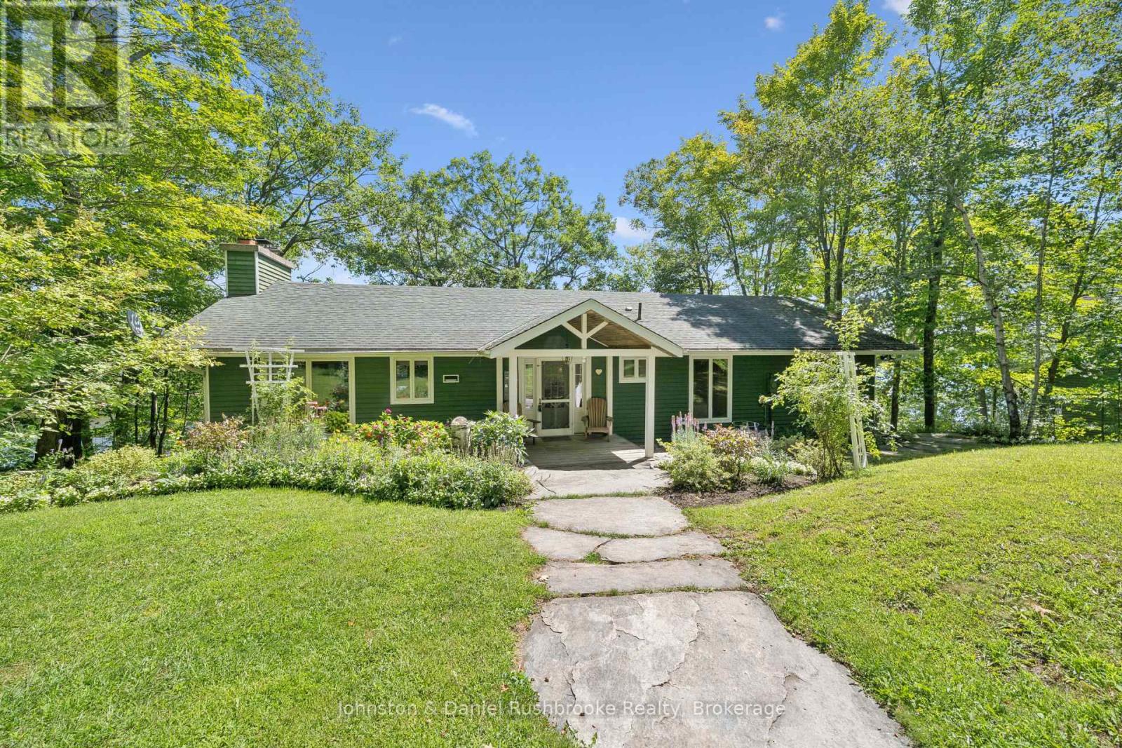 4 - 1041 Ann Street, Muskoka Lakes, Ontario  P1P 1R2 - Photo 3 - X13709534