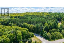 7 MCMULLEN DRIVE, Perry, Ontario