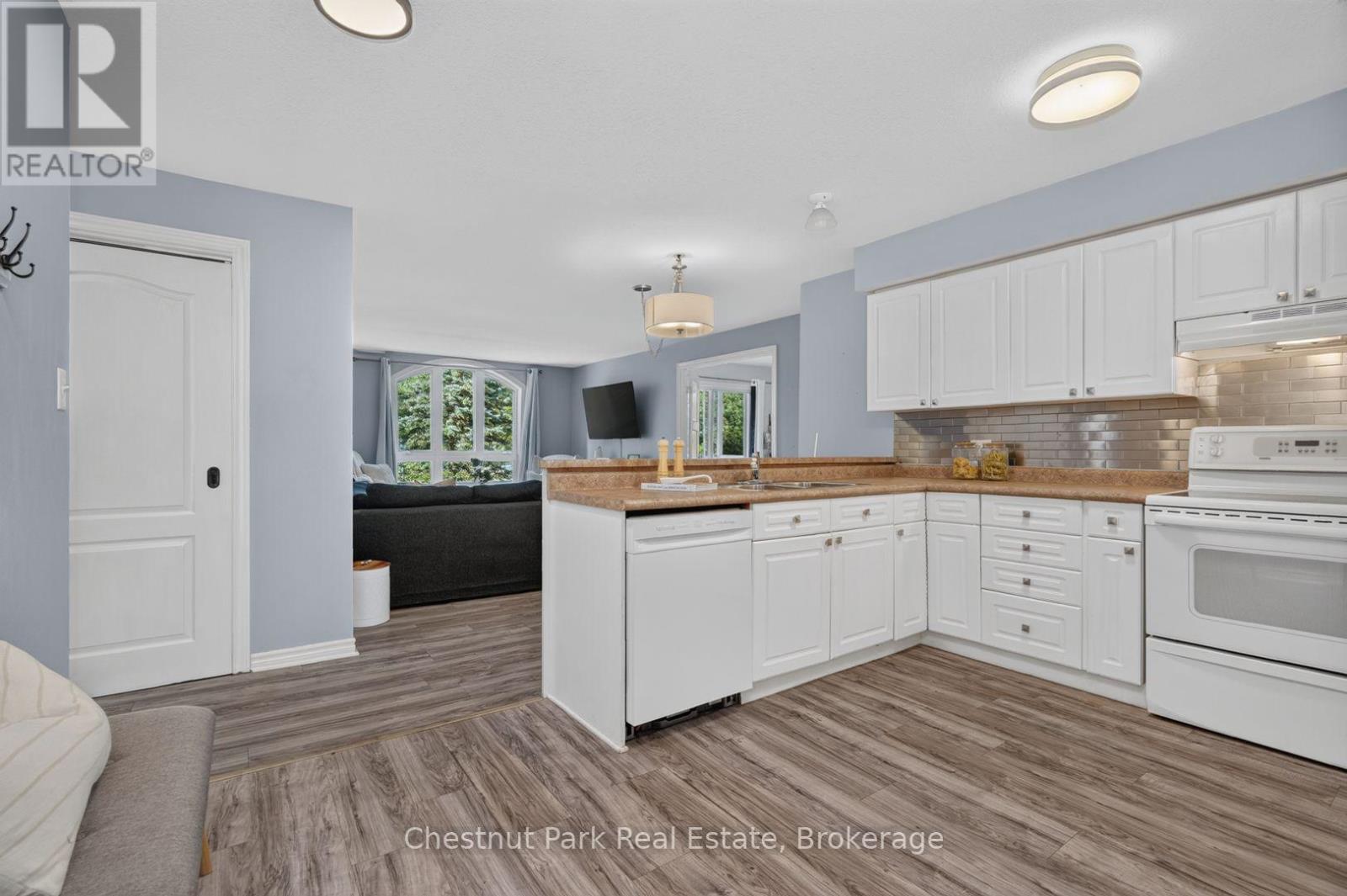 307 - 31 Dairy Lane, Huntsville, Ontario  P1H 2L7 - Photo 12 - X13709592