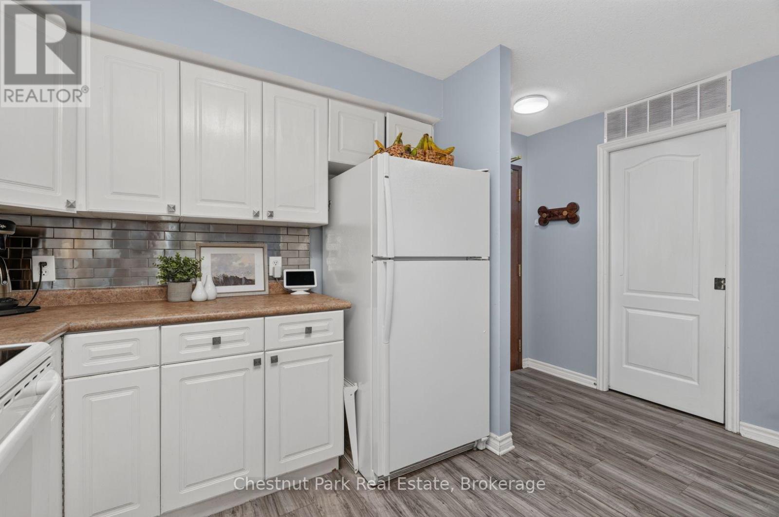 307 - 31 Dairy Lane, Huntsville, Ontario  P1H 2L7 - Photo 7 - X13709592